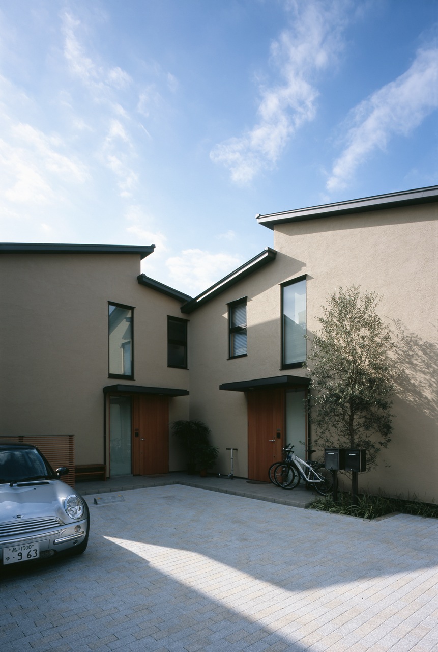 Houses Entrance   Houses Entrance